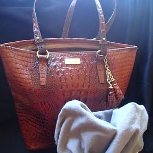 Brahmin purse